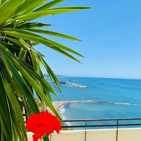 The First Line Of The Sea Apartment Marbella Exterior photo