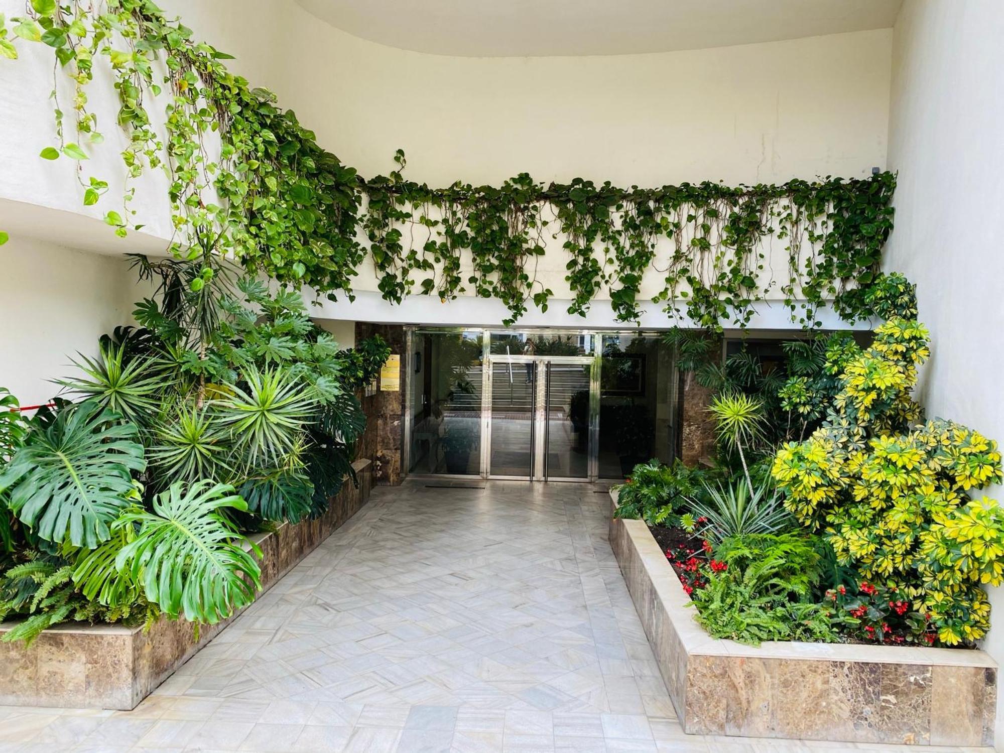 The First Line Of The Sea Apartament Marbella